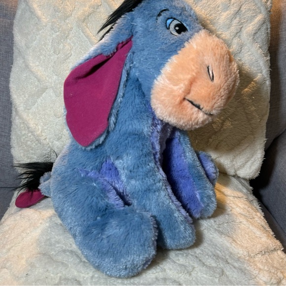 EEYORE DISNEY STORE EXCLUSIVE - Picture 5 of 6